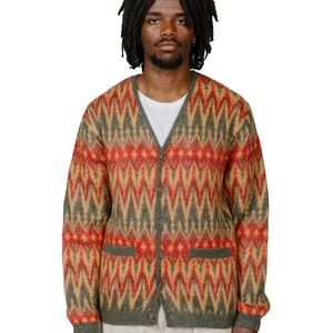 BEAMS PLUS Wool Chevron Jacquard Cardigan Sweater